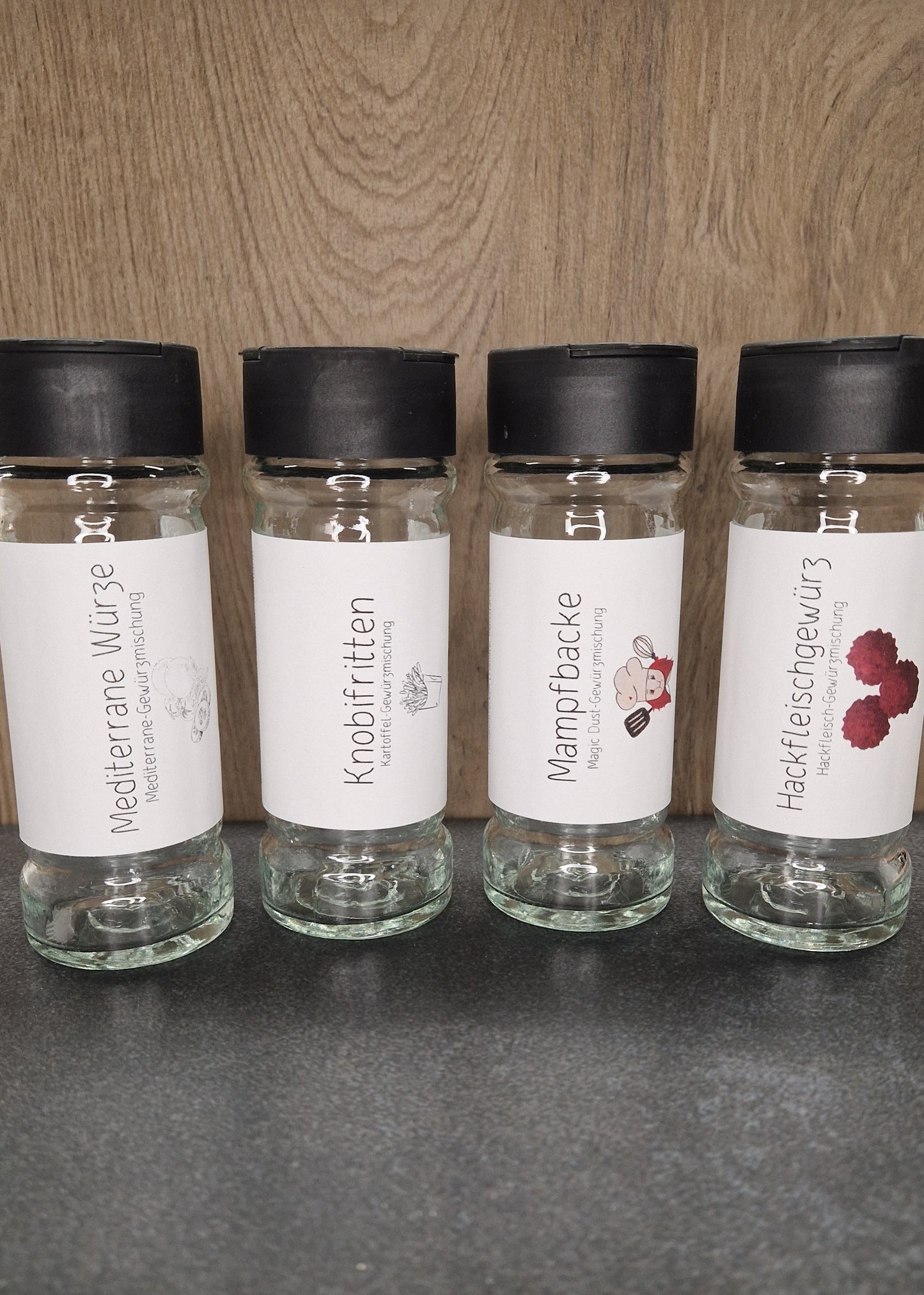 Gewürzstreuer MIT Label